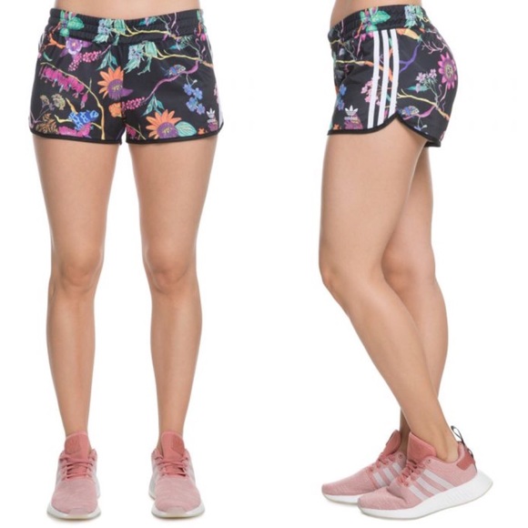 adidas Pants - NWT adidas Originals Poisonous Garden Shorts